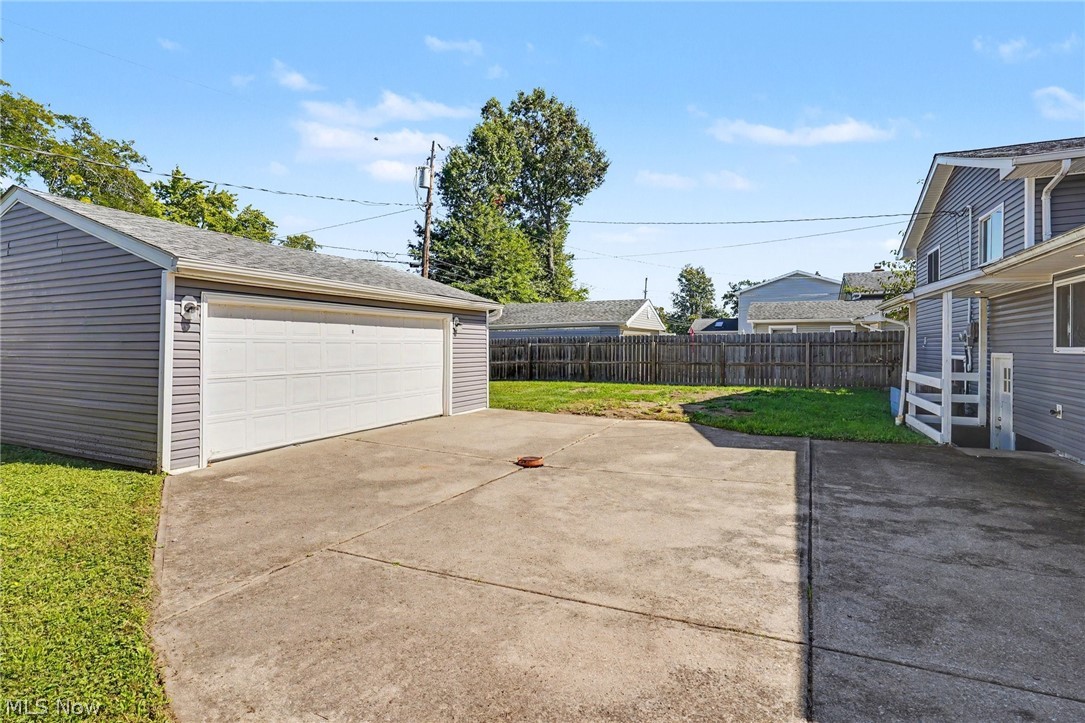 25142 Deerfield Drive North Olmsted OH 44070