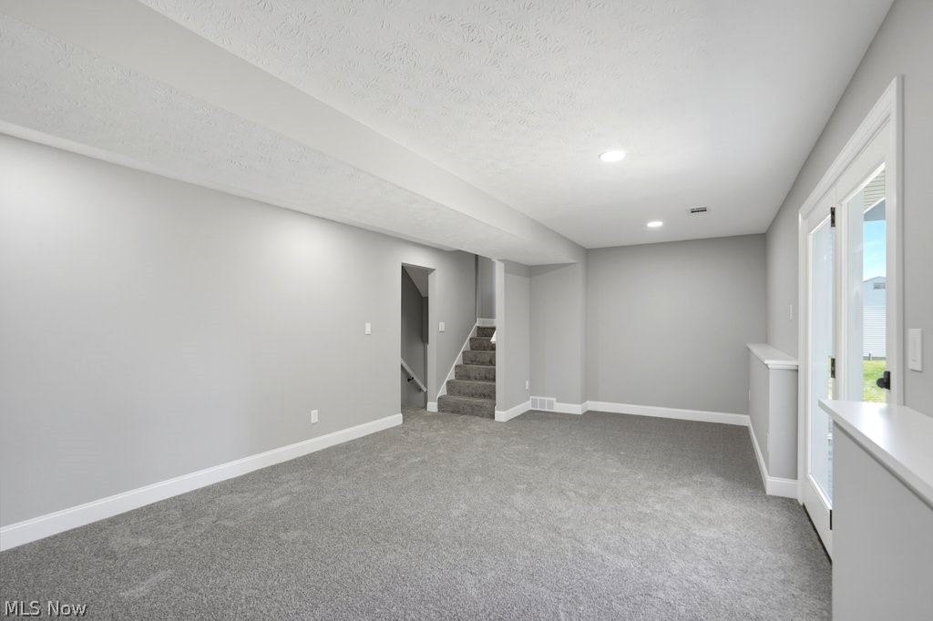 3246 E Waterloo Road Akron OH 44312