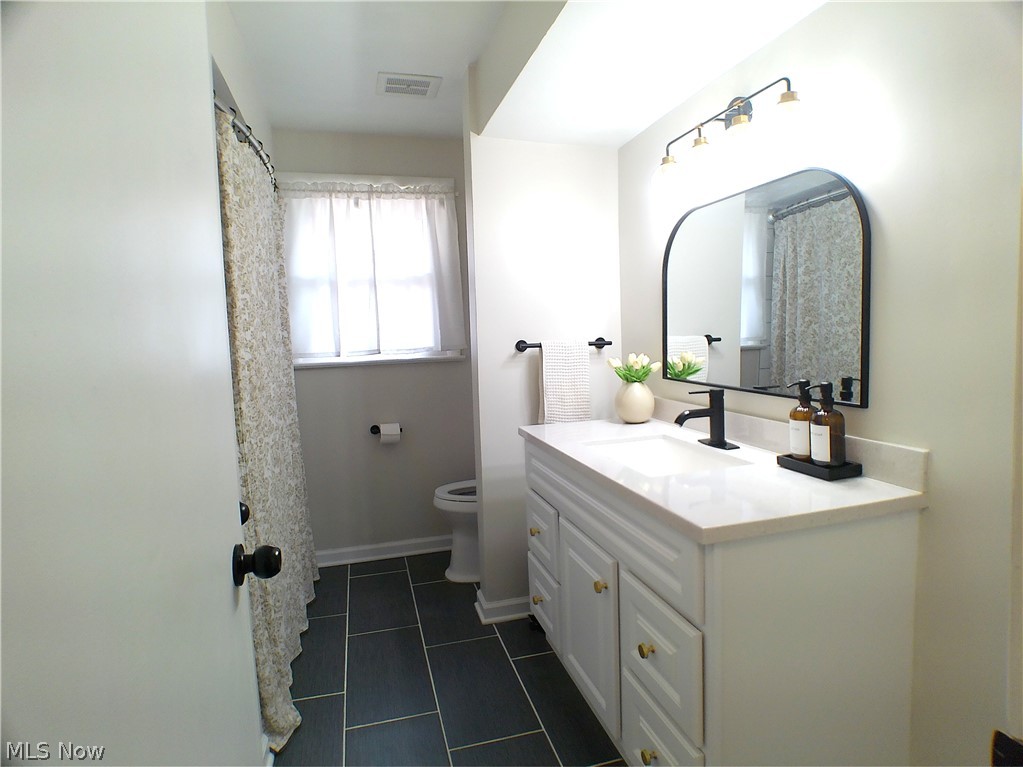 338 Mansell Drive Liberty OH 44505