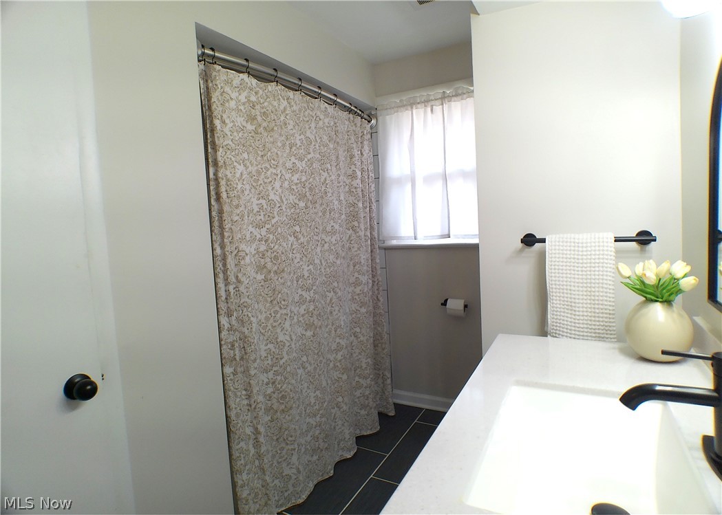 338 Mansell Drive Liberty OH 44505