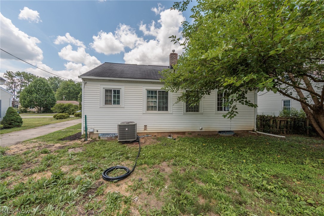 173 Wichita Place Akron OH 44313