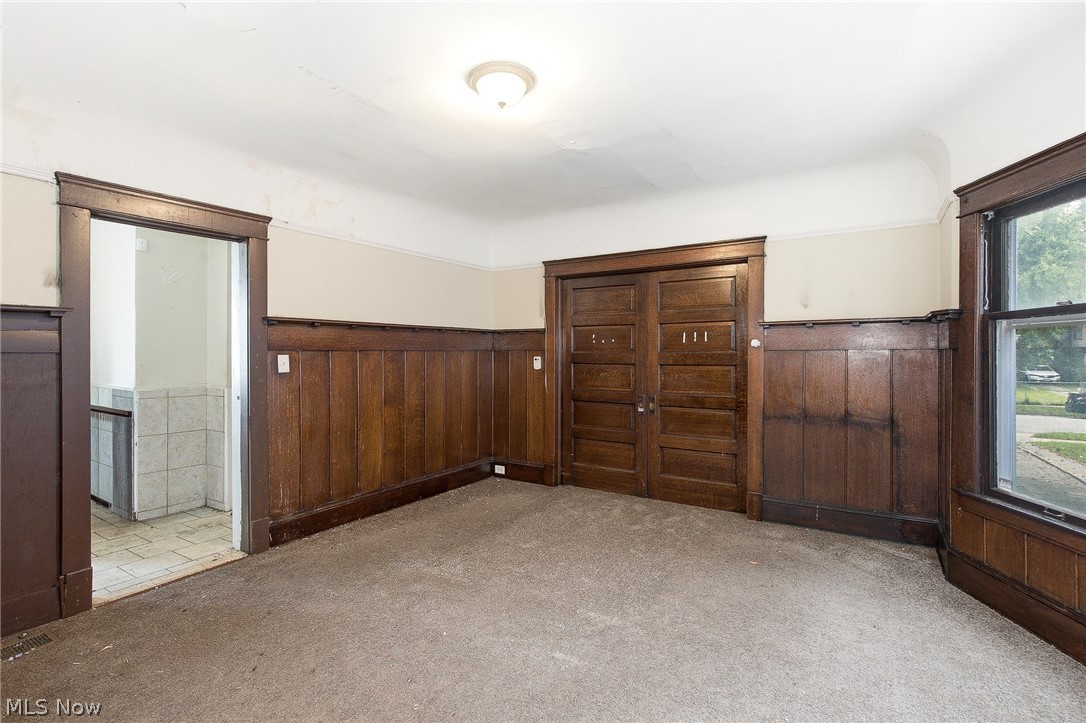 10820 Grantwood Avenue Cleveland OH 44108