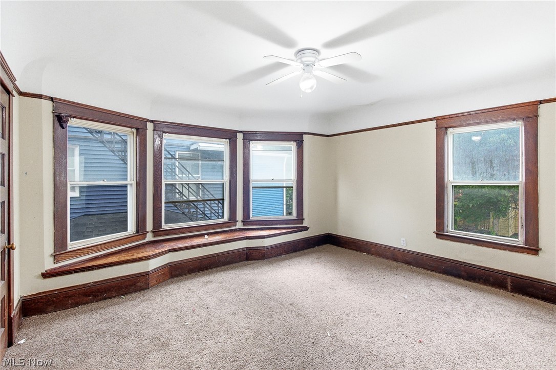 10820 Grantwood Avenue Cleveland OH 44108
