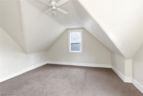 10820 Grantwood Avenue Cleveland OH 44108