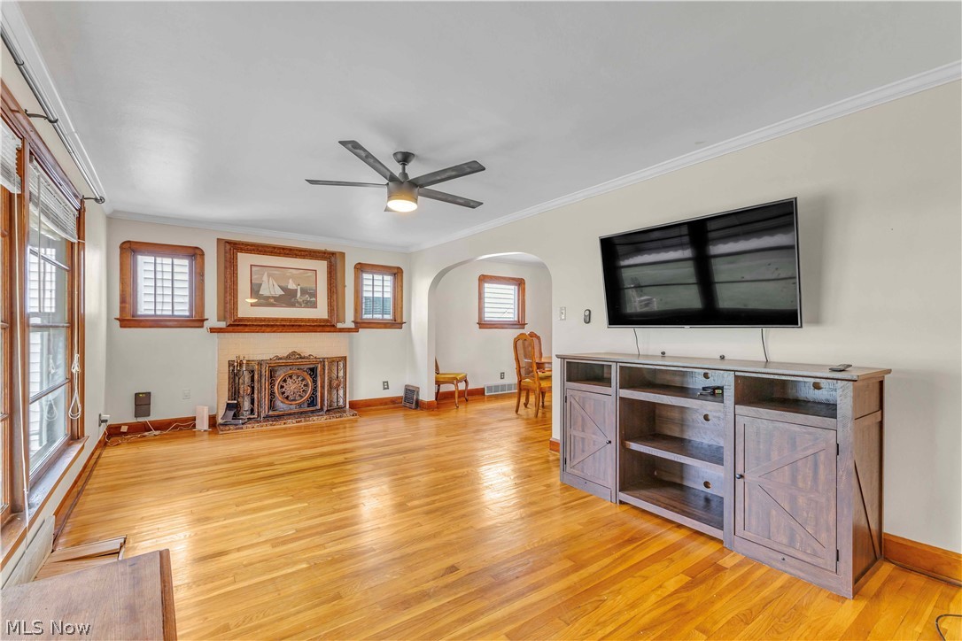 2220 W 13th Street Lorain OH 44052