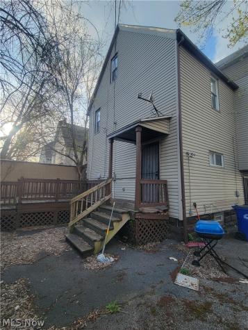 8118 Goodman Avenue Cleveland OH 44105