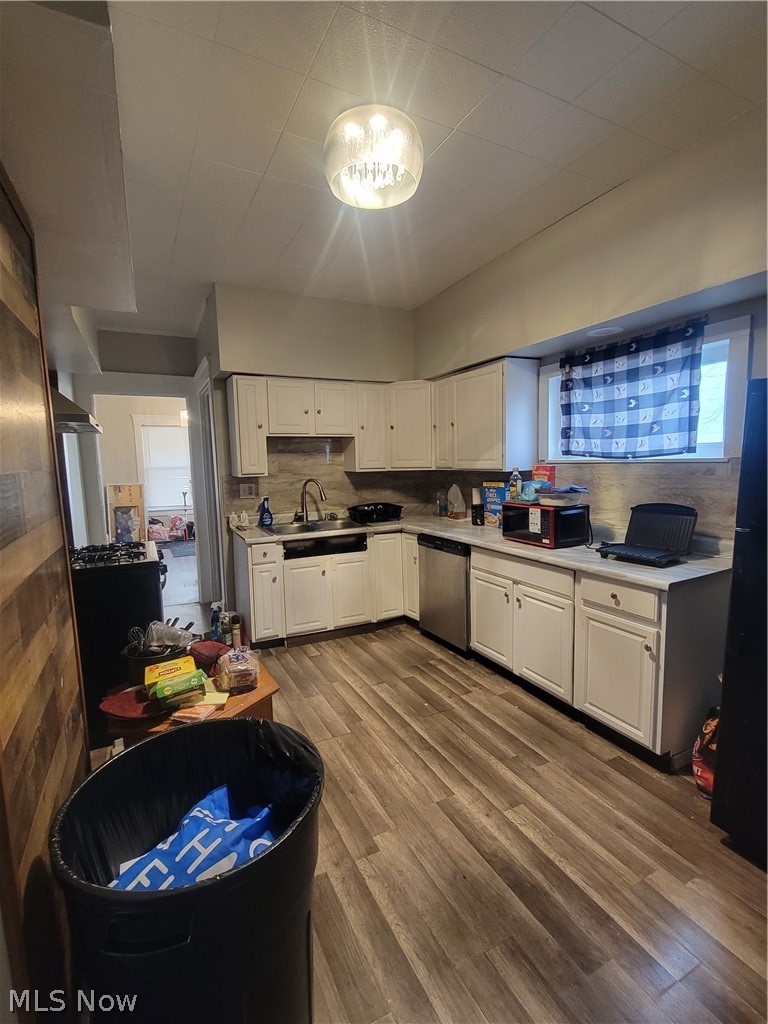 8118 Goodman Avenue Cleveland OH 44105