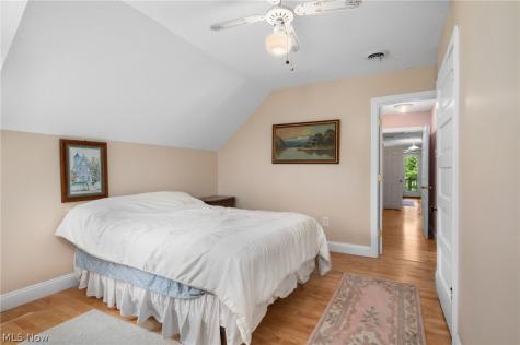 6560 Barton Road North Olmsted OH 44070