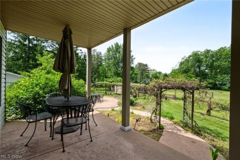 6560 Barton Road North Olmsted OH 44070