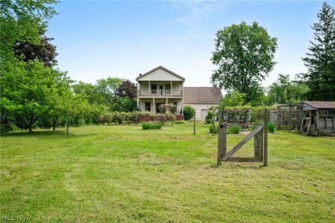 6560 Barton Road North Olmsted OH 44070