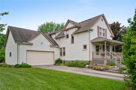 6560 Barton Road North Olmsted OH 44070