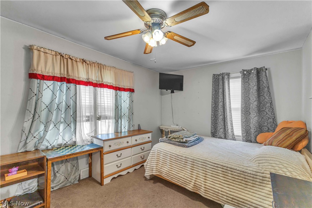 160 Rockdale Avenue Youngstown OH 44512