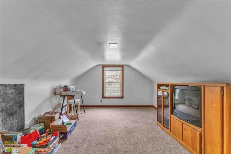 160 Rockdale Avenue Youngstown OH 44512