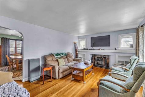 160 Rockdale Avenue Youngstown OH 44512