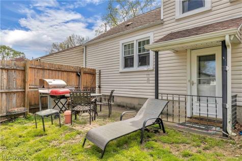 160 Rockdale Avenue Youngstown OH 44512