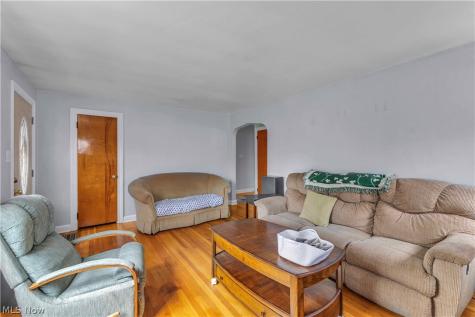 160 Rockdale Avenue Youngstown OH 44512
