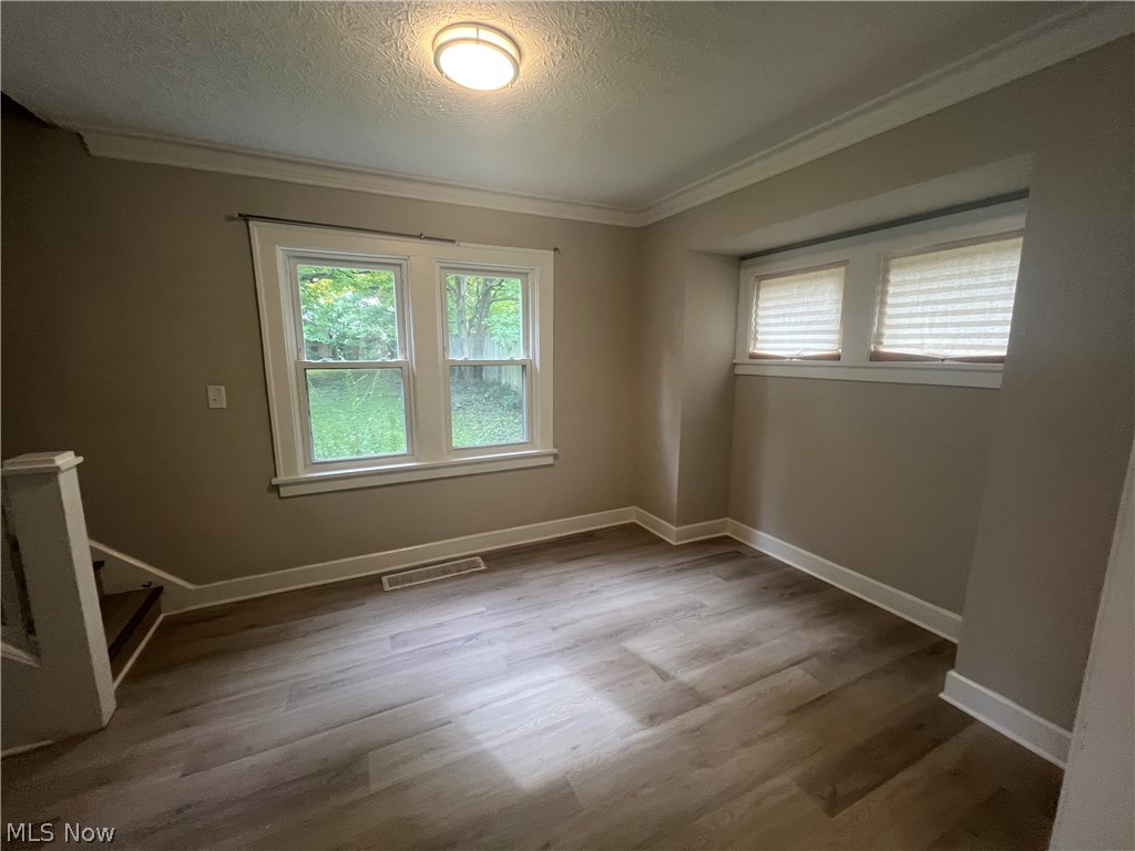 4528 Rainbow Road South Euclid OH 44121