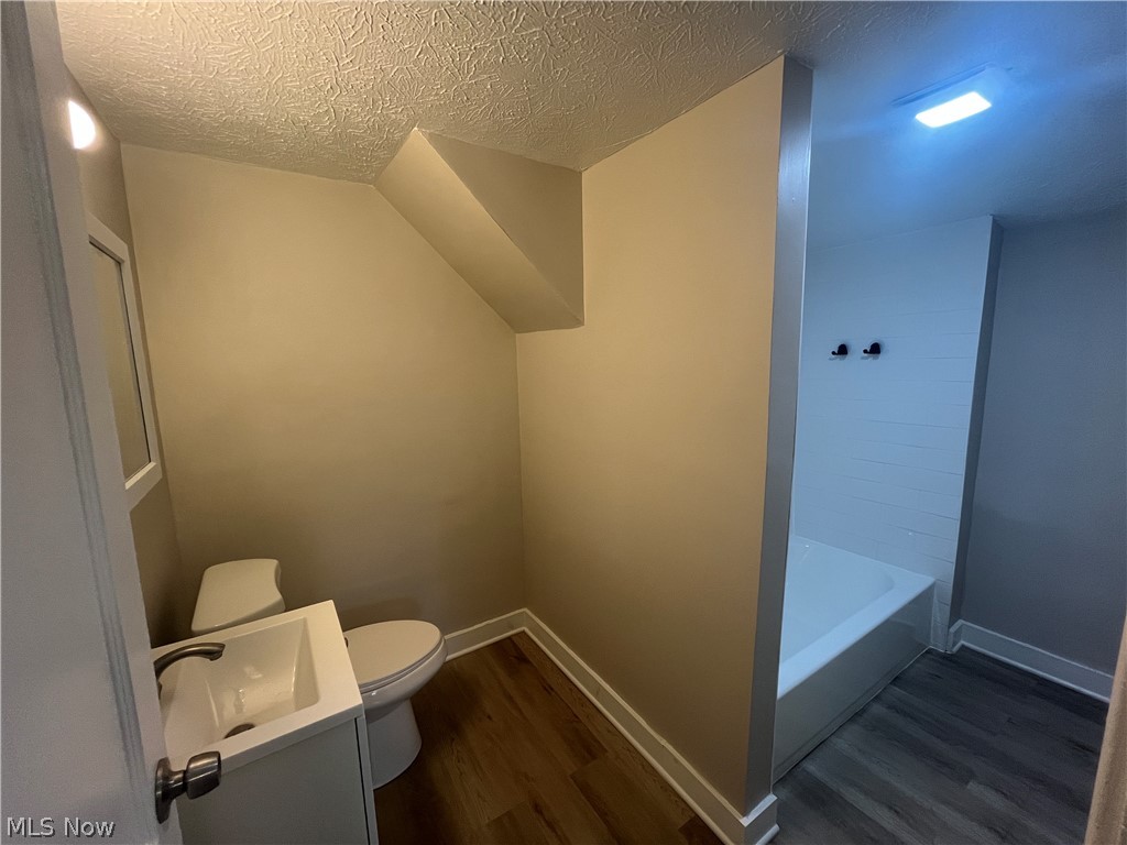 4528 Rainbow Road South Euclid OH 44121