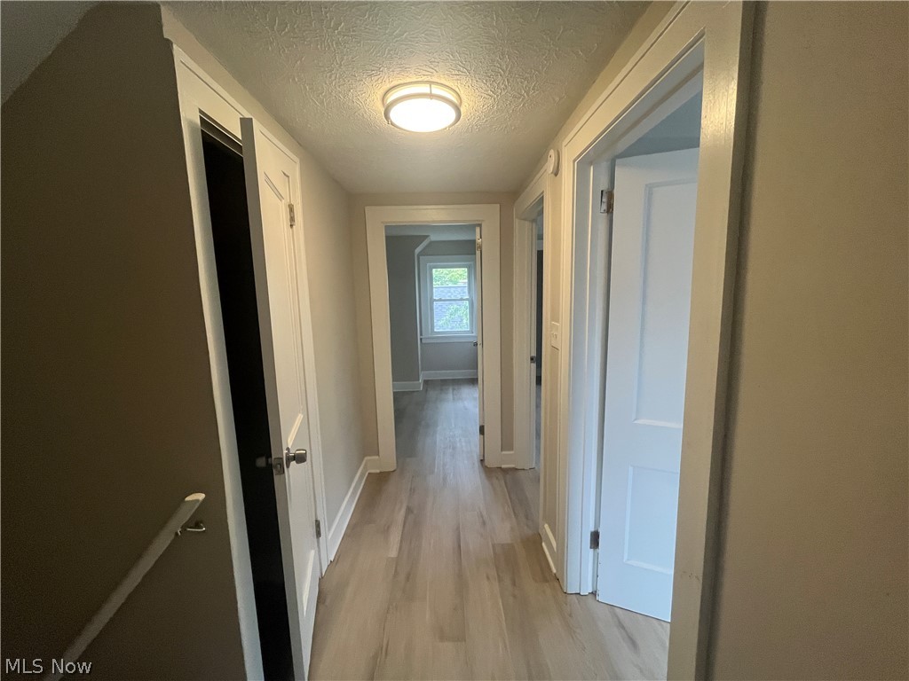 4528 Rainbow Road South Euclid OH 44121