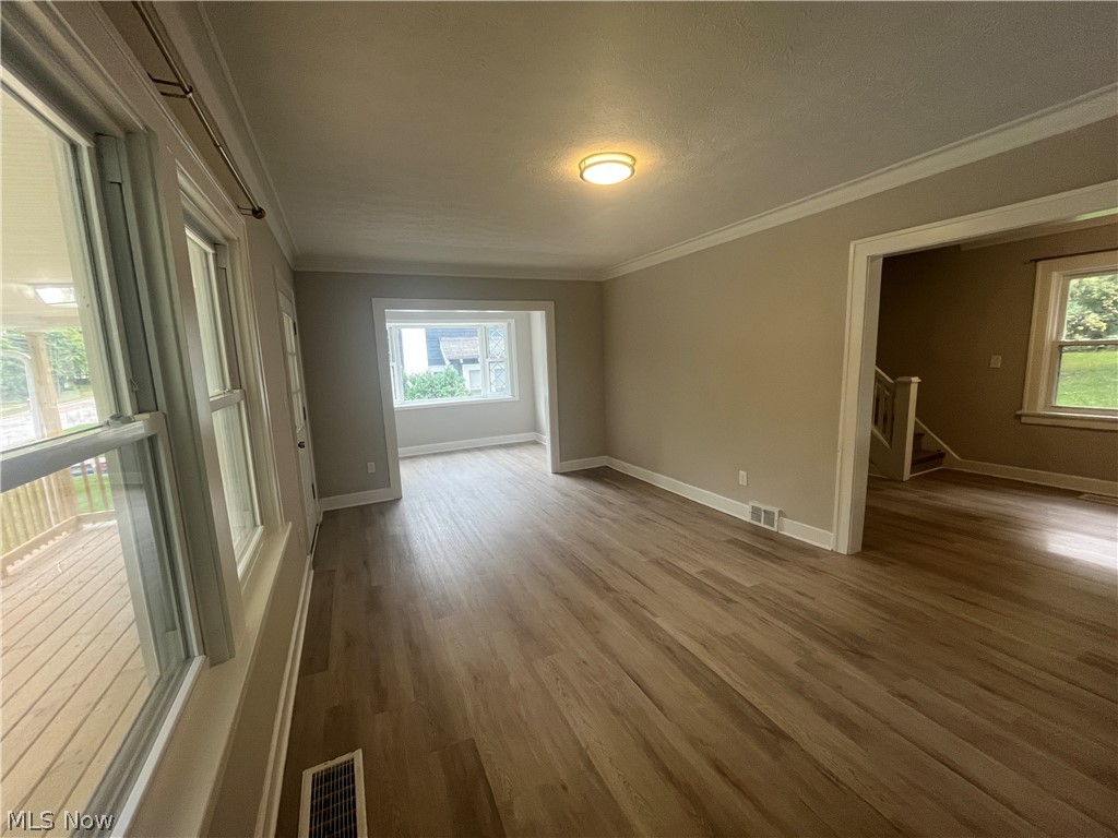 4528 Rainbow Road South Euclid OH 44121