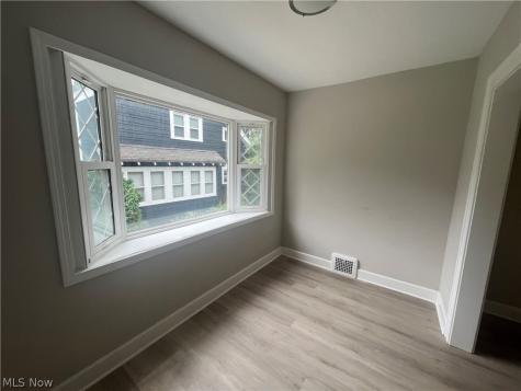 4528 Rainbow Road South Euclid OH 44121