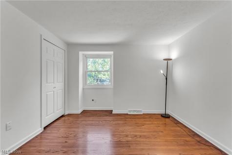 20685 Chestnut Drive Strongsville OH 44149