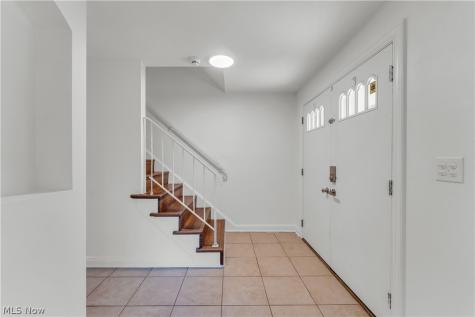 20685 Chestnut Drive Strongsville OH 44149