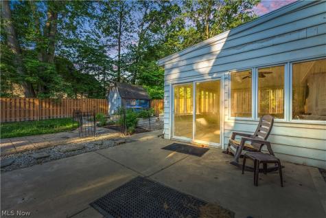 20685 Chestnut Drive Strongsville OH 44149