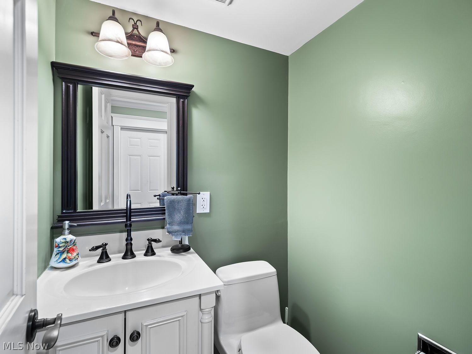 3991 Idlewild Drive Rocky River OH 44116