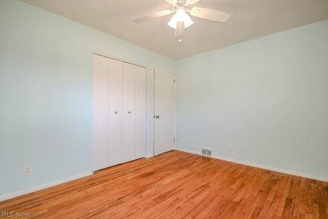 31505 Daniel Drive Willowick OH 44095
