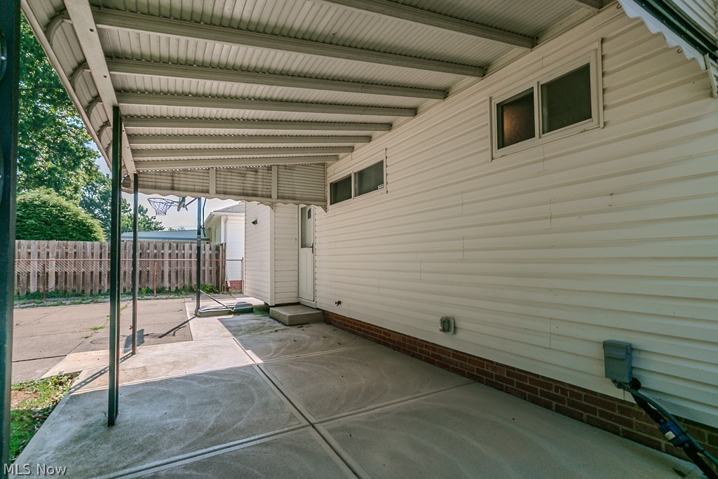 31505 Daniel Drive Willowick OH 44095
