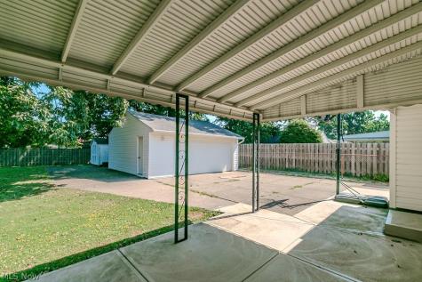 31505 Daniel Drive Willowick OH 44095
