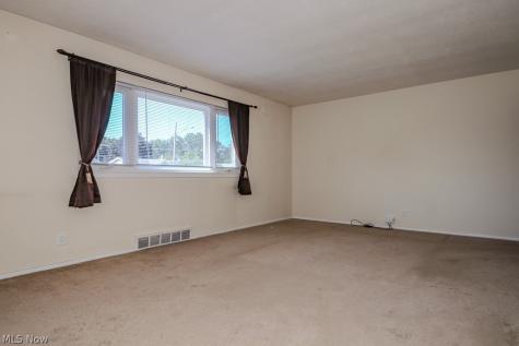 31505 Daniel Drive Willowick OH 44095