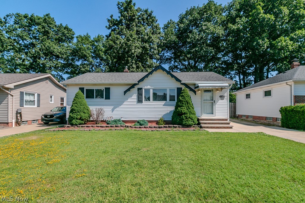 31505 Daniel Drive Willowick OH 44095