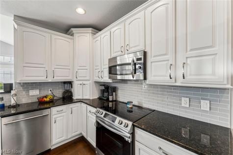 3396 Napa Boulevard Avon OH 44011