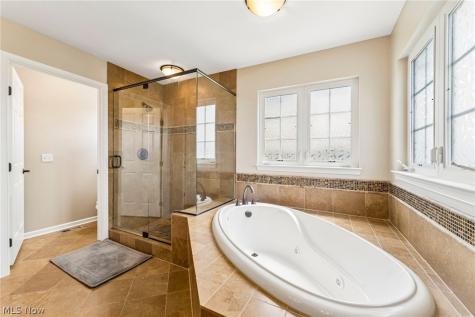 3396 Napa Boulevard Avon OH 44011