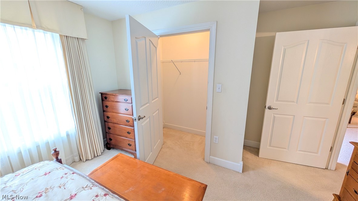 719 Oak Tree Lane Belpre OH 45714