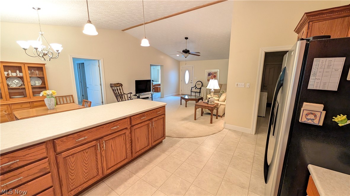 719 Oak Tree Lane Belpre OH 45714