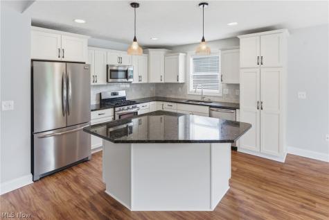 5799 Birmingham Road NE Canton OH 44721