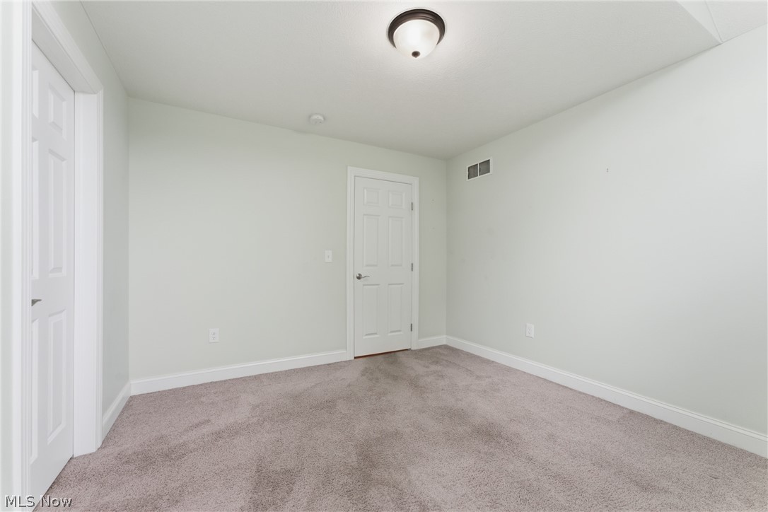 5799 Birmingham Road NE Canton OH 44721