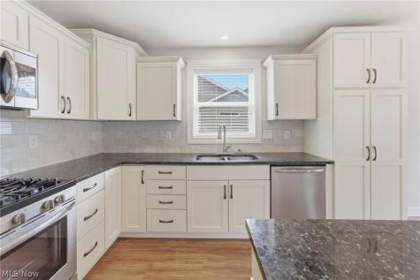 5799 Birmingham Road NE Canton OH 44721