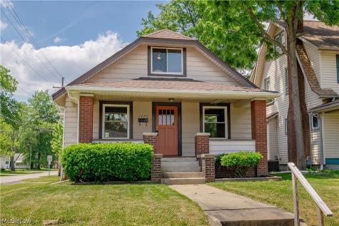 2245 Shunk Avenue Alliance OH 44601