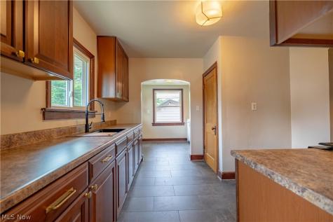 2245 Shunk Avenue Alliance OH 44601