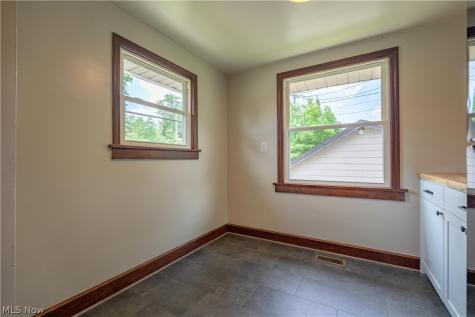 2245 Shunk Avenue Alliance OH 44601
