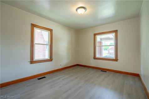2245 Shunk Avenue Alliance OH 44601