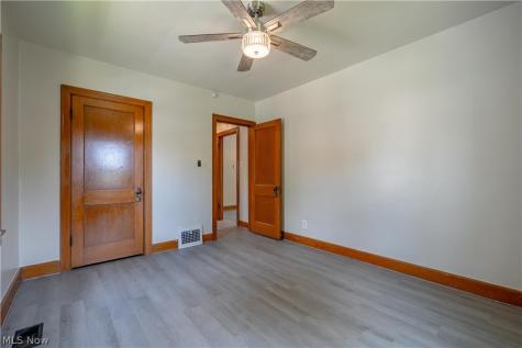 2245 Shunk Avenue Alliance OH 44601