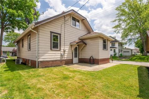 2245 Shunk Avenue Alliance OH 44601