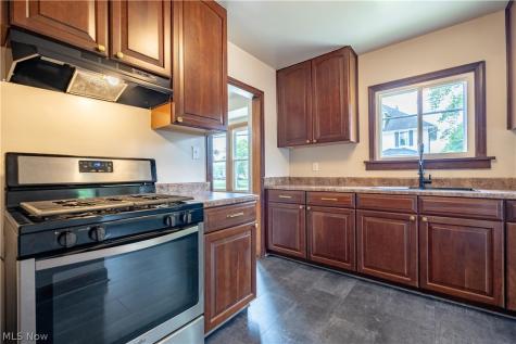 2245 Shunk Avenue Alliance OH 44601