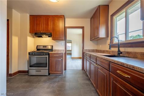 2245 Shunk Avenue Alliance OH 44601