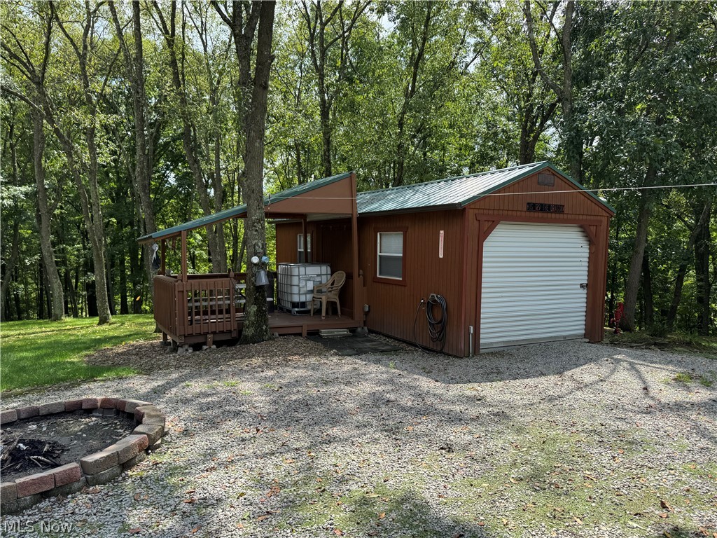 16462 Dunn Road East Liverpool OH 43920